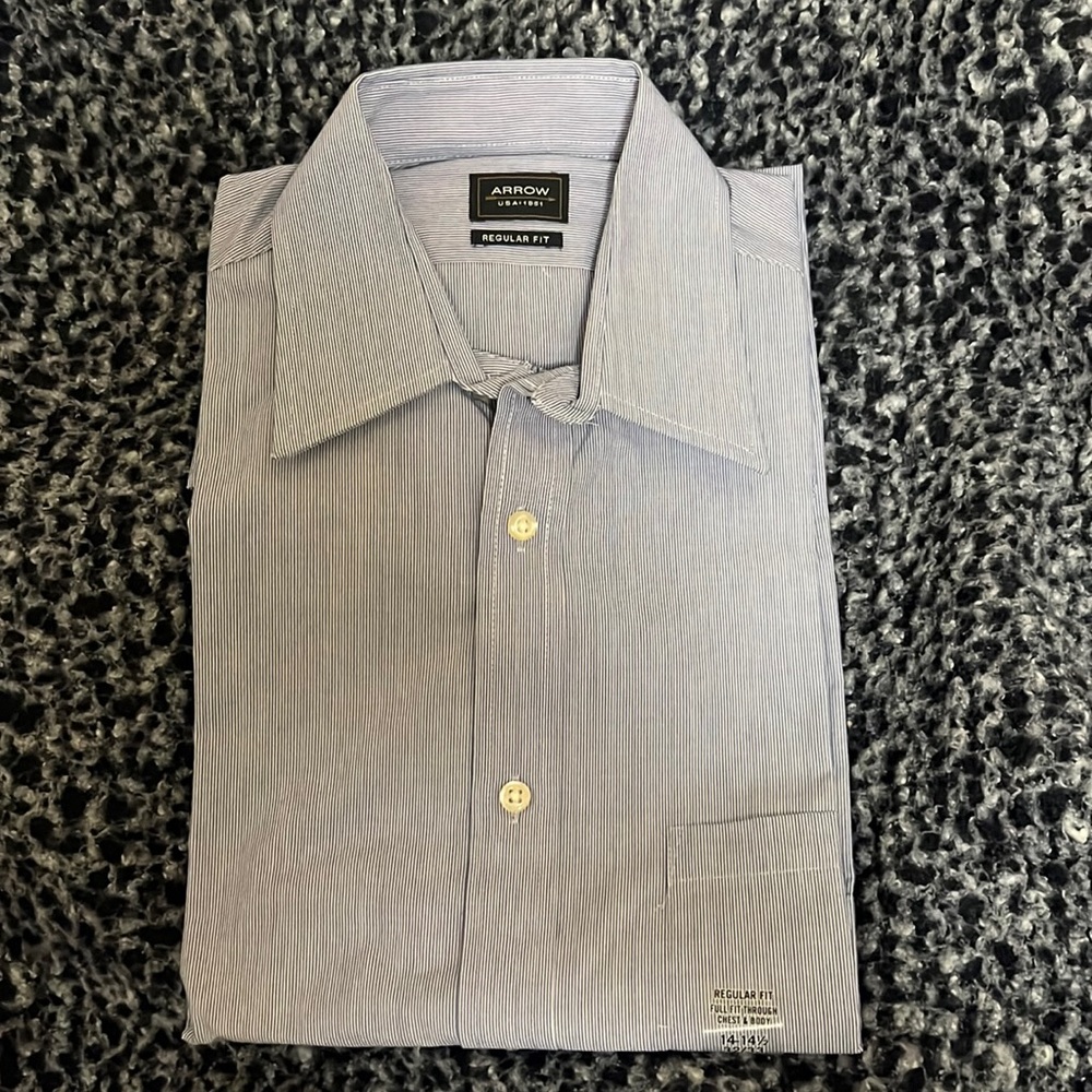 NWT never worn Arrow long sleeve formal shirt